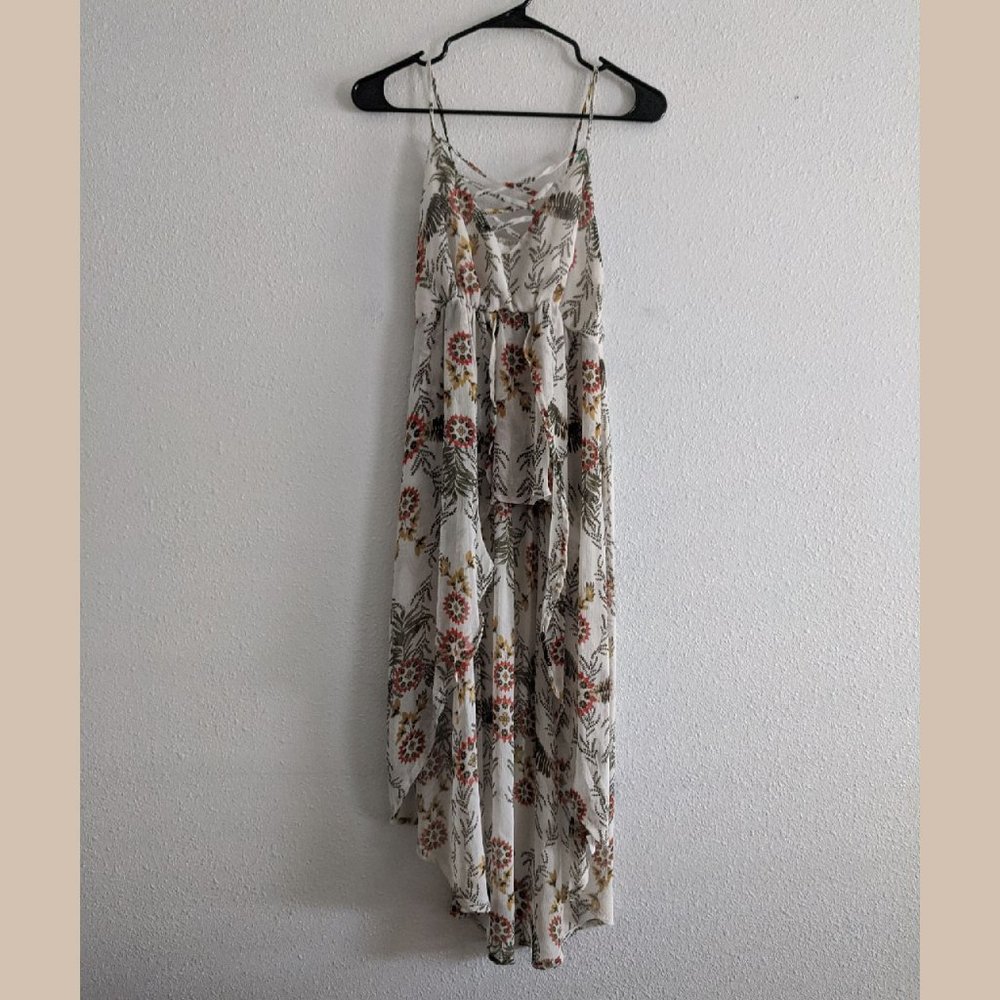 COCO & JAIMESON Tiered Maxi Dress Floral Print Size M